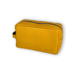 VILLAGE Leather Toiletry Bag